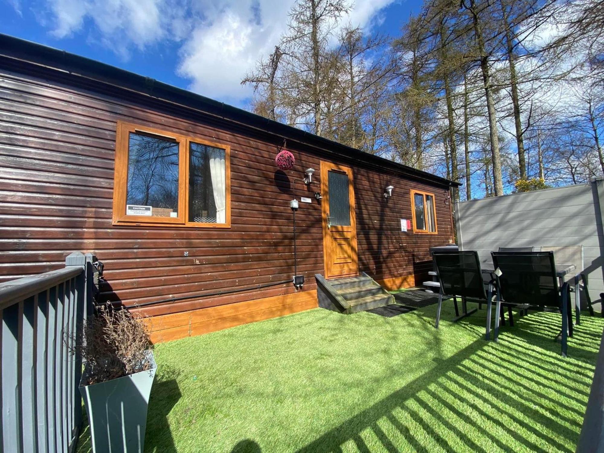 Tranquil Lodge Hot Tub And Free Golf Swarland Exterior foto